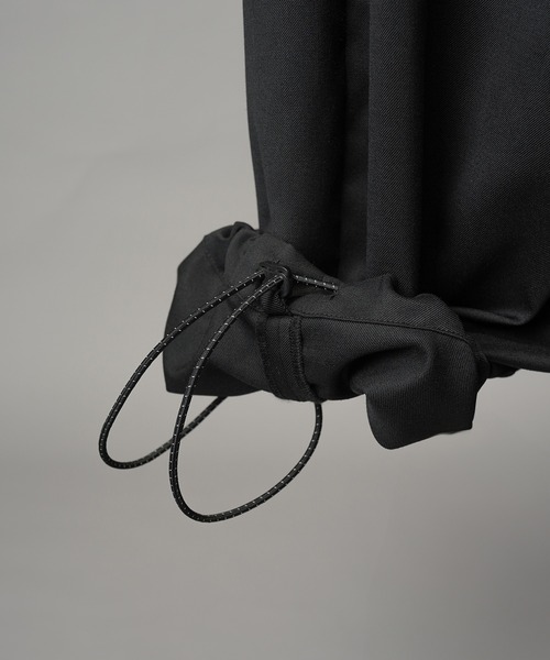 MAISON SPECIAL(メゾンスペシャル)の「《UNISEX》Wool Mixed Prime-Wide Track Pants/ウールミックスプライムワイドトラックパンツ【MAISON SPECIAL/メゾンスペシャル】(その他パンツ・メンズ・ネイビー/ブラック・0/1)」の11枚目の写真