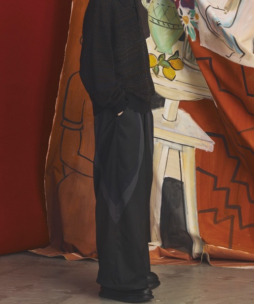 MAISON SPECIAL(メゾンスペシャル)の「《UNISEX》Wool Mixed Prime-Wide Track Pants/ウールミックスプライムワイドトラックパンツ【MAISON SPECIAL/メゾンスペシャル】(その他パンツ・メンズ・ネイビー/ブラック・0/1)」の22枚目の写真