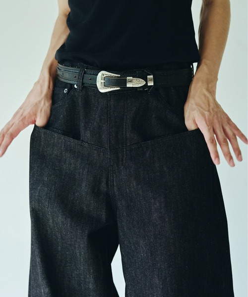 Camphor wood(カンファーウッド)の「DOUBLE POCKET RIGID SLUB BAGGY DENIM TROUSERS / ダブルポケットスラブリジットデニム(デニムパンツ・メンズ・ブラック/インディゴブルー・SMALL/MEDIUM/LARGE)」の20枚目の写真