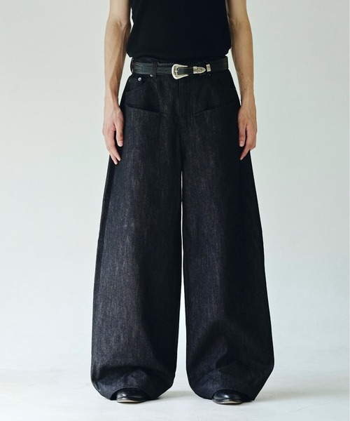 Camphor wood(カンファーウッド)の「DOUBLE POCKET RIGID SLUB BAGGY DENIM TROUSERS / ダブルポケットスラブリジットデニム(デニムパンツ・メンズ・ブラック/インディゴブルー・SMALL/MEDIUM/LARGE)」の12枚目の写真