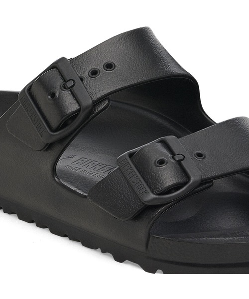 BIRKENSTOCK（ビルケンシュトック）の「【公式】ビルケンシュトック Arizona/アリゾナ EVA（サンダル・レディース・ブラック・26cm【ナロー幅】/23cm【ナロー幅】/25cm【ナロー幅】/22.5cm【ナロー幅】/24cm【ナロー幅】/24.5cm【ナロー幅】/26.5cm【レギュラー幅】/28.5cm【レギュラー幅】/28cm【レギュラー幅】/27cm【レギュラー幅】/29cm【レギュラー幅】）」の4枚目の写真