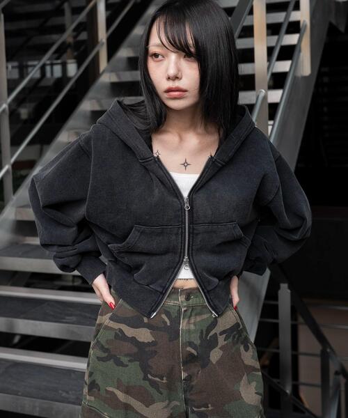 WEGO（ウィゴー）の「WEGO/ショートZIPパーカー（パーカー・レディース・スミクロ/アッシュグレー/杢グレー/ブラック・FREE）」の2枚目の写真