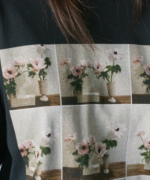 Libra Cue（リブラ キュー）の「フラワーフォトプリントロングスリーブTシャツ（Tシャツ/カットソー・レディース・ブラック/グレイッシュベージュ・FREE）」の6枚目の写真