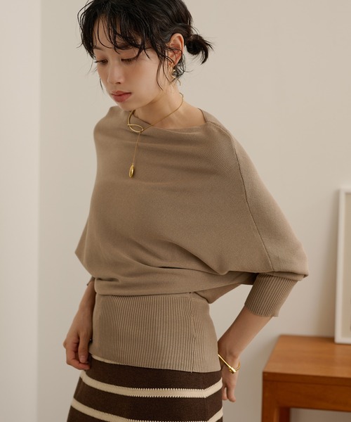 LAULEN(ローレン)の「boat neck nuance knit /ボートネックリブ切り替えニュアンスニットプルオーバー(ニット/セーター・レディース・ベージュ/グリーン/ブラウン/アイボリー・FREE)」の1枚目の写真