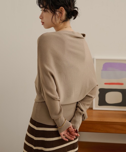 LAULEN(ローレン)の「boat neck nuance knit /ボートネックリブ切り替えニュアンスニットプルオーバー(ニット/セーター・レディース・ベージュ/グリーン/ブラウン/アイボリー・FREE)」の5枚目の写真