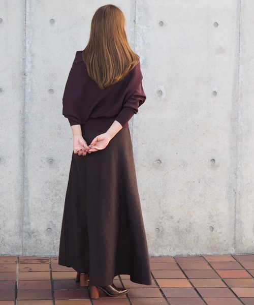 LAULEN(ローレン)の「boat neck nuance knit /ボートネックリブ切り替えニュアンスニットプルオーバー(ニット/セーター・レディース・ベージュ/グリーン/ブラウン/アイボリー・FREE)」の21枚目の写真