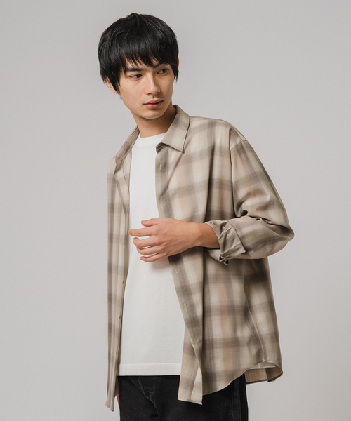 EDIFICE（エディフィス）の「SUPER 120’s ウール チェック レギュラー シャツ（シャツ/ブラウス・メンズ・グレー/スミクロ/ベージュ・LARGE/SMALL/MEDIUM）」の21枚目の写真