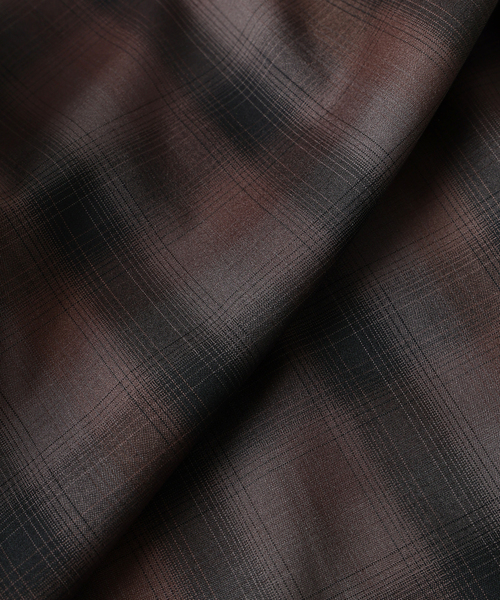 EDIFICE（エディフィス）の「SUPER 120’s ウール チェック レギュラー シャツ（シャツ/ブラウス・メンズ・グレー/スミクロ/ベージュ・LARGE/SMALL/MEDIUM）」の8枚目の写真