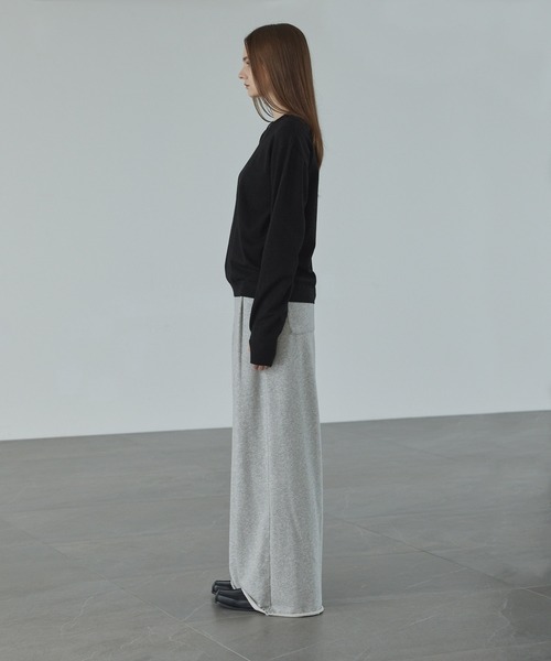 CALLNE（カルネ）の「【CALLNE】V-neck Long Sleeve Knit / Vネックロングスリーブニット（フィンガーホール付き）（ニット/セーター・メンズ・ブラック/グレー・M/L）」の16枚目の写真