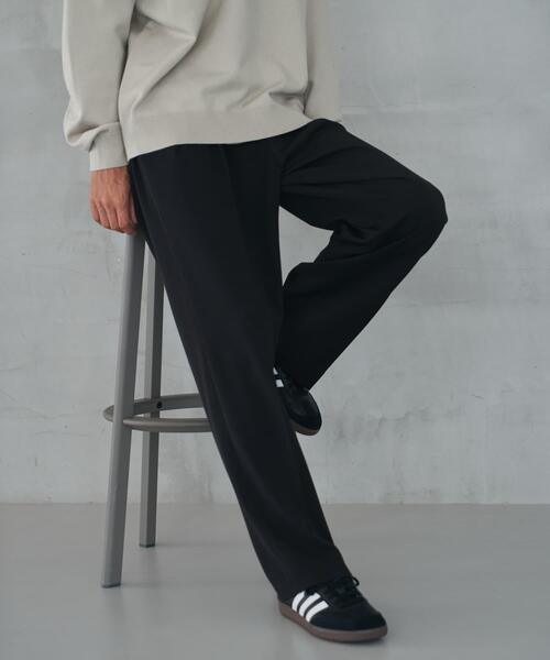 URBAN RESEARCH DOORS（アーバンリサーチドアーズ）の「『仁村紗和さん着用』『UR TECH』完声2タックワイドトラウザー（その他パンツ・メンズ・ブラック/ブラウン・MEDIUM/LARGE/SMALL）」の15枚目の写真