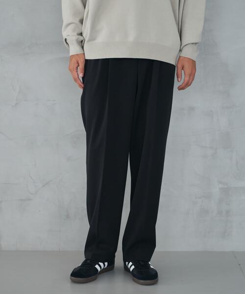 URBAN RESEARCH DOORS（アーバンリサーチドアーズ）の「『仁村紗和さん着用』『UR TECH』完声2タックワイドトラウザー（その他パンツ・メンズ・ブラック/ブラウン・MEDIUM/LARGE/SMALL）」の17枚目の写真