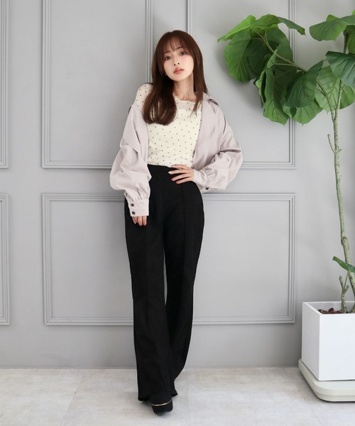 CECIL McBEE（セシルマクビー）の「スエードポンチセンターシームフレアパンツ（その他パンツ・レディース・ライトベージュ/ブラック・LARGE/MEDIUM）」の2枚目の写真