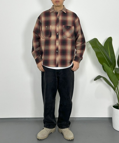 WOODENDOLL(ウッディンドール)の「WOODENDOLL オンブレチェックシャツ(シャツ/ブラウス・メンズ・ブラック/レッド・M/L/LL)」の4枚目の写真