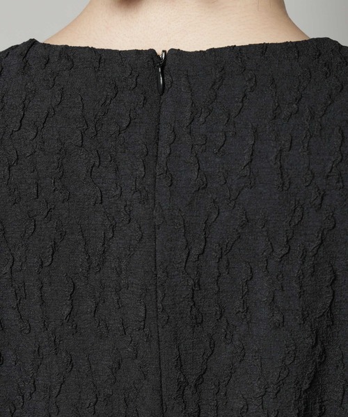 troisiemeCHACO(トロワズィエムチャコ)の「troisieme chaco/PUFFY JACQUARD ワンピース(ワンピース・レディース・ブラック/ネイビー・38)」の22枚目の写真