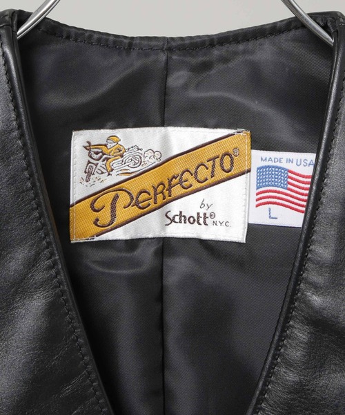 NANO universe（ナノユニバース）の「Schott/193V LEATHER VEST（ベスト・メンズ・ブラック・M/L）」の3枚目の写真
