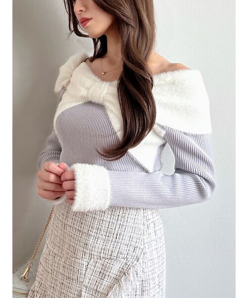 RESEXXY（リゼクシー）の「【ZOZO限定】オフショルリボンニットトップス（ニット/セーター・レディース・ラベンダー/アイボリー/レッド/ブラック・FREE）」の4枚目の写真