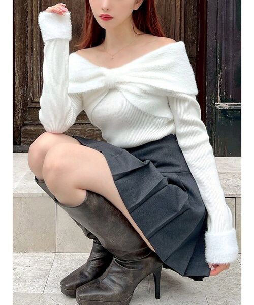 RESEXXY（リゼクシー）の「【ZOZO限定】オフショルリボンニットトップス（ニット/セーター・レディース・ラベンダー/アイボリー/レッド/ブラック・FREE）」の2枚目の写真