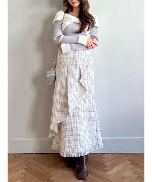 RESEXXY（リゼクシー）の「【ZOZO限定】オフショルリボンニットトップス（ニット/セーター・レディース・ラベンダー/アイボリー/レッド/ブラック・FREE）」の5枚目の写真