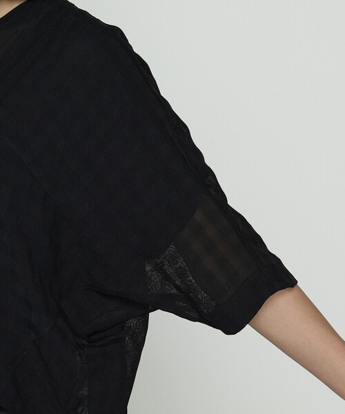 Gabardine K.T（ギャバジンケーティー）の「チェック柄カラミ ショートブルゾン（ブルゾン・レディース・ブラック/ダークブラウン・9号）」の14枚目の写真