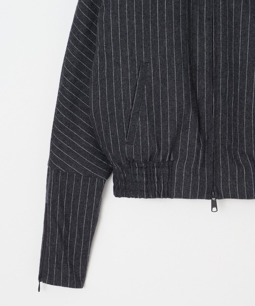 BEEDEN（ビーデン）の「DOLMAN HOODED BLOUSON（ブルゾン・レディース・マルチ/ダークグレー・FREE）」の22枚目の写真