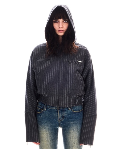 BEEDEN（ビーデン）の「DOLMAN HOODED BLOUSON（ブルゾン・レディース・マルチ/ダークグレー・FREE）」の15枚目の写真