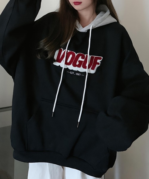 yuue' ( wear )(ユーイ)の「裏起毛オーバーサイズロゴパーカー/フーディー(パーカー・レディース・レッド/ブラック・FREE)」の1枚目の写真