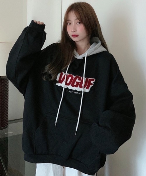 yuue' ( wear )(ユーイ)の「裏起毛オーバーサイズロゴパーカー/フーディー(パーカー・レディース・レッド/ブラック・FREE)」の3枚目の写真