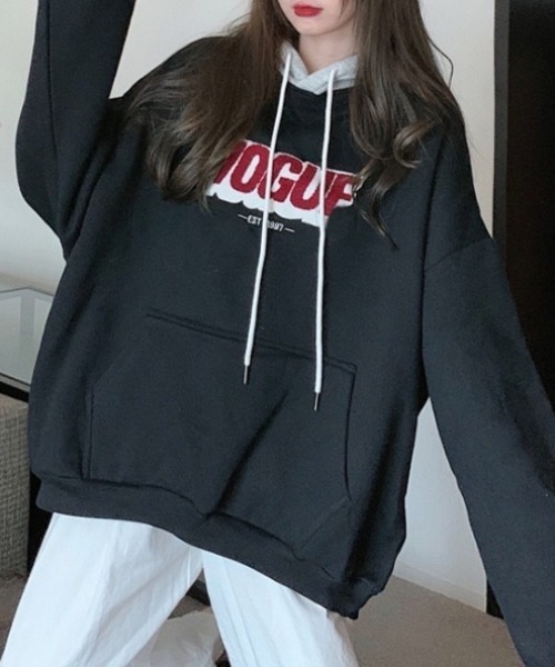 yuue' ( wear )(ユーイ)の「裏起毛オーバーサイズロゴパーカー/フーディー(パーカー・レディース・レッド/ブラック・FREE)」の6枚目の写真