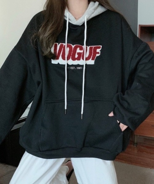 yuue' ( wear )(ユーイ)の「裏起毛オーバーサイズロゴパーカー/フーディー(パーカー・レディース・レッド/ブラック・FREE)」の4枚目の写真