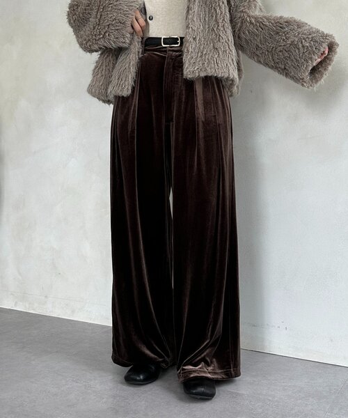 Thevon（ゼボン）の「2タックベロアパンツ（その他パンツ・レディース・ブラウン/アイボリー・S/M）」の15枚目の写真