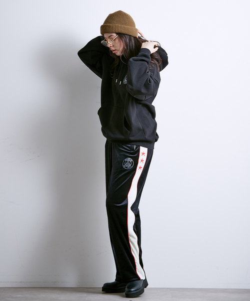PARIS SAINT-GERMAIN（パリサンジェルマン）の「【Paris Saint-Germain / パリ・サン＝ジェルマン】JP VELOR PANTS（その他パンツ・メンズ・グレー/ブラック・MEDIUM/LARGE）」の12枚目の写真