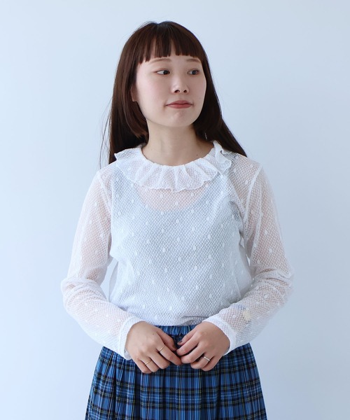 bulle de savon（ビュルデサボン）の「△ラッセルドット タック衿プル