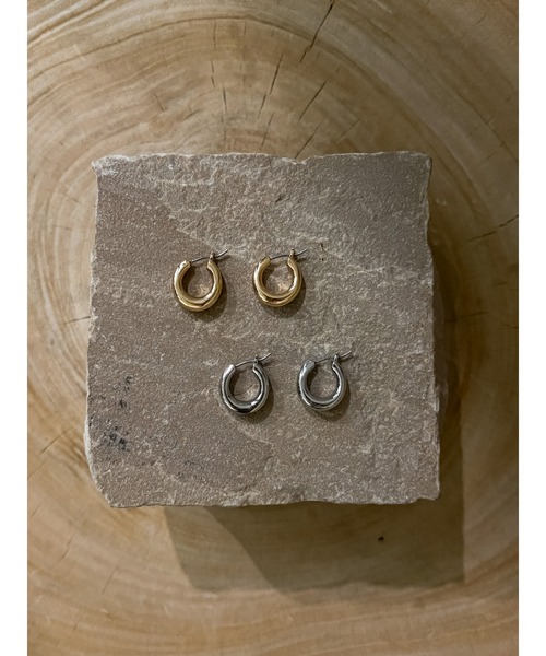 Ungrid（アングリッド）の「ミニフープデザインピアス（ピアス（両耳用）・レディース・シルバー/ゴールド・FREE）」の8枚目の写真