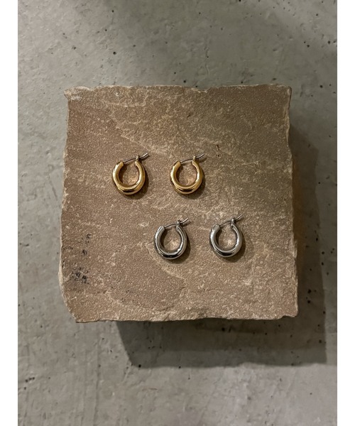 Ungrid（アングリッド）の「ミニフープデザインピアス（ピアス（両耳用）・レディース・シルバー/ゴールド・FREE）」の9枚目の写真