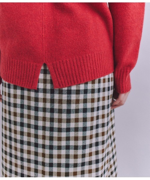 SIPULI（シプリ）の「Australia Lamb サドルショルダースリットニット（ニット/セーター・レディース・レッド/ベージュ/サックスブルー/ブラック・2）」の9枚目の写真