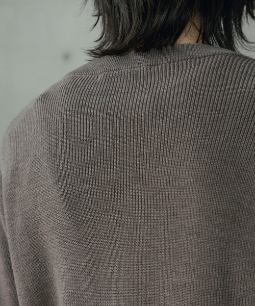 RATTLE TRAP（ラトルトラップ）の「12Gウール混ハイゲージクルーネック（ニット/セーター・メンズ・ベージュ/ホワイト/ブラック・LL/L/M）」の4枚目の写真