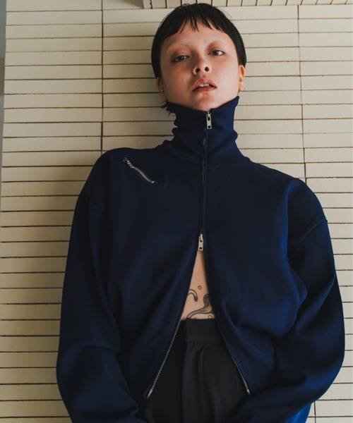 lit(リット)の「High Neck Zip Knit(ニット/セーター・レディース・ライトベージュ/ダークブラウン/ネイビー・FREE)」の14枚目の写真