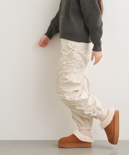 coca(coca)(コカ)の「キッズ 裏微起毛サイドシャーリングパンツ(その他パンツ・キッズ・ブラック/アイボリー・120/130/140/150)」の7枚目の写真