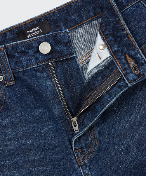 MUSINSA STANDARD WOMAN（ムシンサスタンダードウーマン）の「ウィメンズストレートデニムパンツ[ダークブルー]（デニムパンツ・レディース・その他・24/25/26/27/28/29/32/30/23）」の3枚目の写真