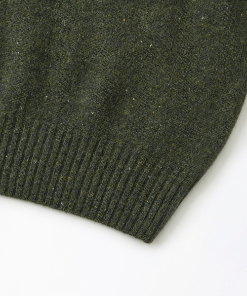 OUTSTANDING(アウトスタンディング)の「PURE WOOL WHOLEGARMENT KNIT_MELANGE OLIVE(ニット/セーター・メンズ・その他・SMALL/MEDIUM/LARGE)」の5枚目の写真