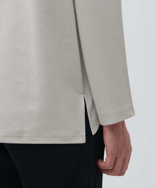 MUSINSA STANDARD（ムシンサスタンダード）の「フォンテクルーネック長袖Tシャツ[マッシュルーム]（Tシャツ/カットソー・メンズ・その他・SMALL/MEDIUM/LARGE/X-LARGE/XX-LARGE）」の6枚目の写真