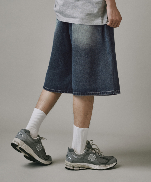 Verdnt（バーダント）の「切開ウォッシュドデニムバミューダパンツ[インディゴ]（その他パンツ・レディース・インディゴブルー・MEDIUM/LARGE/X-LARGE/SMALL）」の4枚目の写真