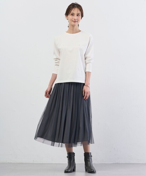 J.PRESS Ladies(J.プレス レディス)の「メタリックロゴ ロンT(Tシャツ/カットソー・レディース・ライトグレー系/ホワイト系/ネイビー系1・SMALL)」の9枚目の写真