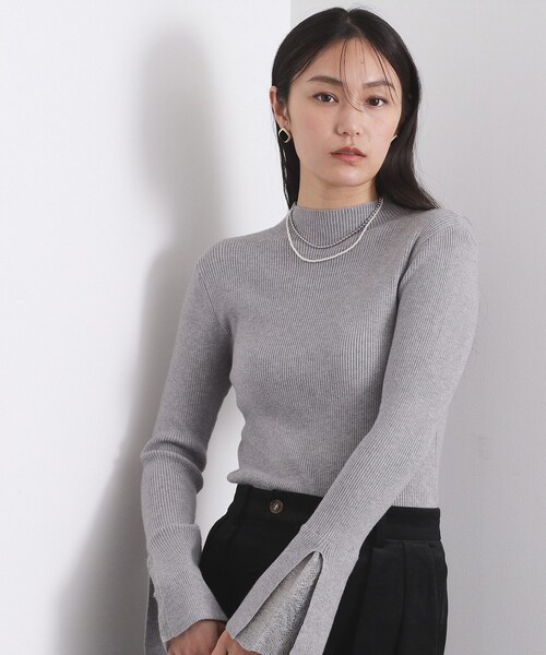 ﹆　pニット　グレー Zipped jumper made of pure wool | Closed