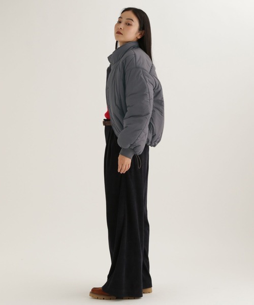 studio CLIP（スタディオクリップ）の「【daily CLIP】変形キルトブルゾン（ブルゾン・レディース・ブルー/チャコール・FREE）」の8枚目の写真