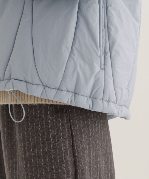 studio CLIP（スタディオクリップ）の「【daily CLIP】変形キルトブルゾン（ブルゾン・レディース・ブルー/チャコール・FREE）」の20枚目の写真