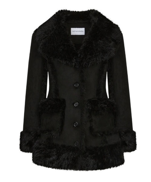 NOT KNOWING(ノットノーイング)の「【NOT KNOWING】HOURGLASS MOUTON FUR COAT / 【ノットノーイング】アワーグラスマウンテンファーコート(ムートンコート・レディース・ブラック/ブラウン・ONE SIZE)」の13枚目の写真