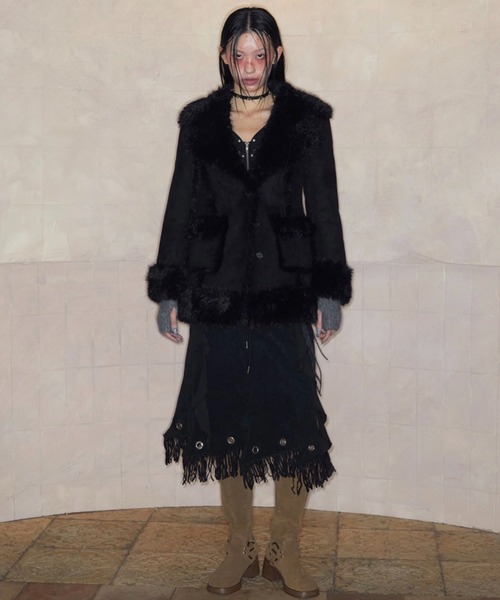 NOT KNOWING(ノットノーイング)の「【NOT KNOWING】HOURGLASS MOUTON FUR COAT / 【ノットノーイング】アワーグラスマウンテンファーコート(ムートンコート・レディース・ブラック/ブラウン・ONE SIZE)」の8枚目の写真