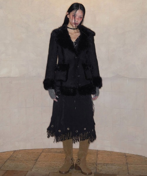 NOT KNOWING(ノットノーイング)の「【NOT KNOWING】HOURGLASS MOUTON FUR COAT / 【ノットノーイング】アワーグラスマウンテンファーコート(ムートンコート・レディース・ブラック/ブラウン・ONE SIZE)」の7枚目の写真