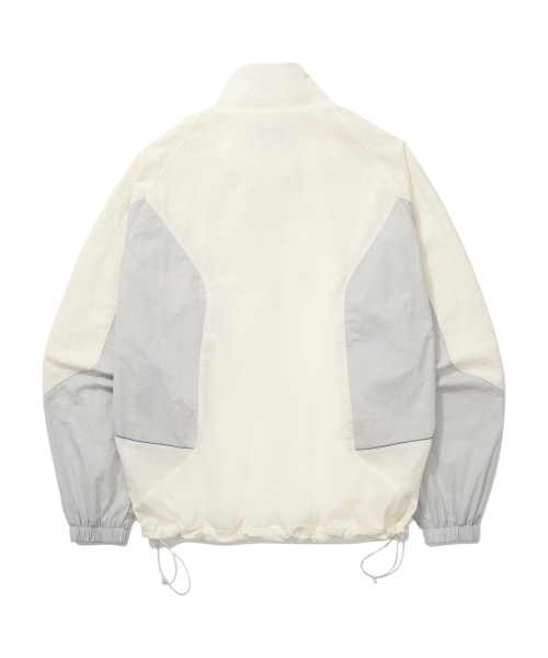 COVERNAT(カバーナット)の「カレッジブロックトラックジャケットアイボリー(ナイロンジャケット・レディース・その他・SMALL/MEDIUM/LARGE/X-LARGE)」の2枚目の写真